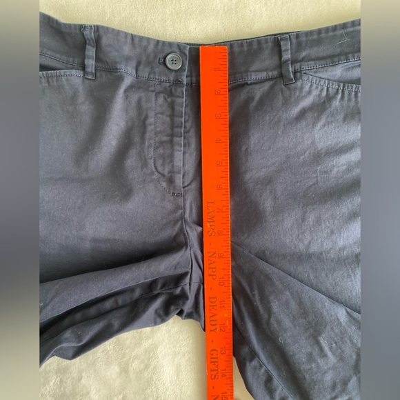 Talbots‎ Womens Navy Blue Shorts 8 Bermuda Perfect Everyday Preppy Causal Beach - Picture 6 of 11